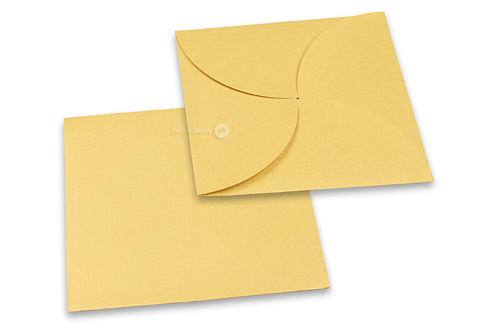 Kuverter i pochette-stil - Guld