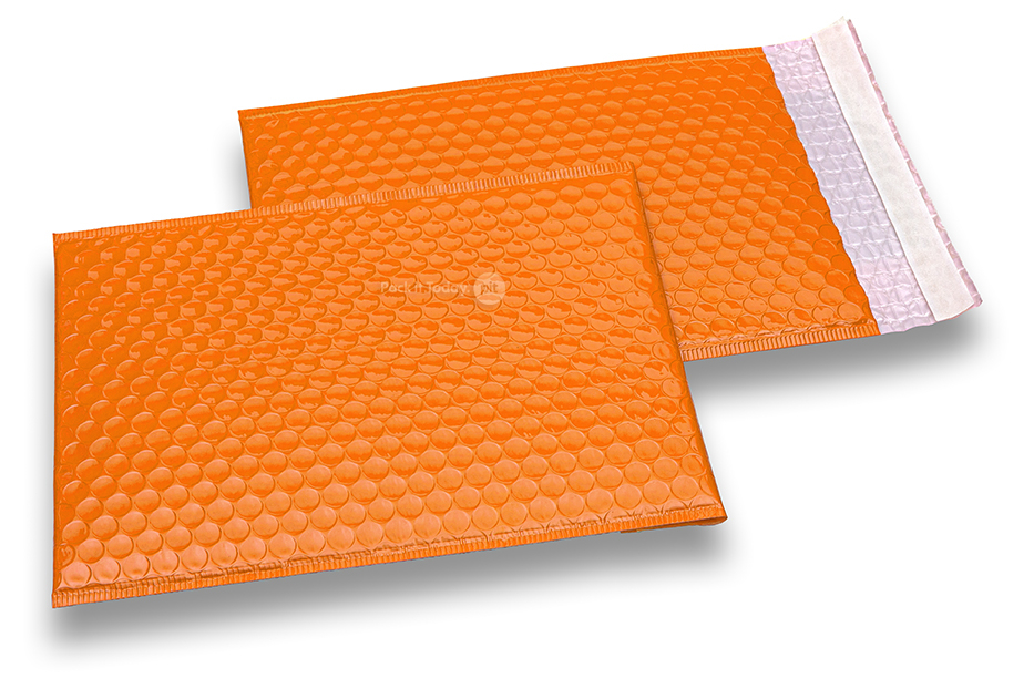 Boblekuvert af plast i orange højglans