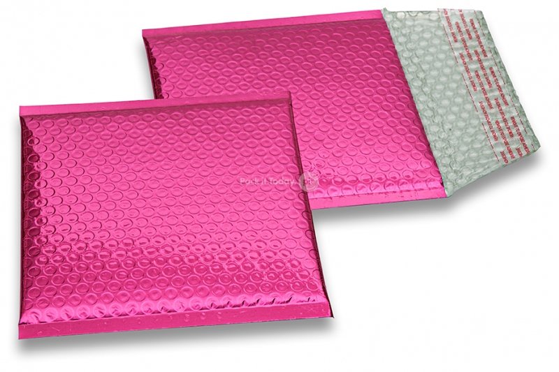 ECO boblekuvert af metallisk plast - pink 165 x 165 mm