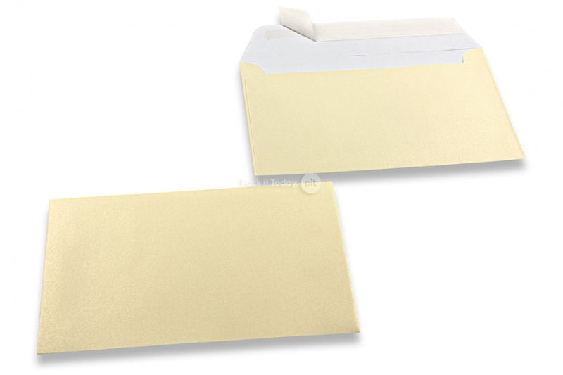 Champagnefarvede kuverter med perlemorseffekt - 114 x 162 mm