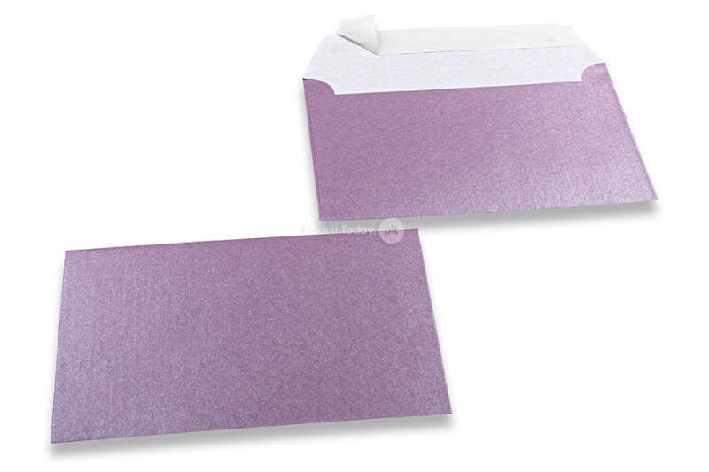 Lillafarvede kuverter med perlemorseffekt - 114 x 162 mm