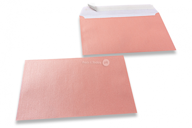 Babylyserøde kuverter med perlemorseffekt - 162 x 229 mm